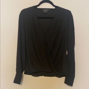 NWT Black V-Neck Long Sleeve Blouse